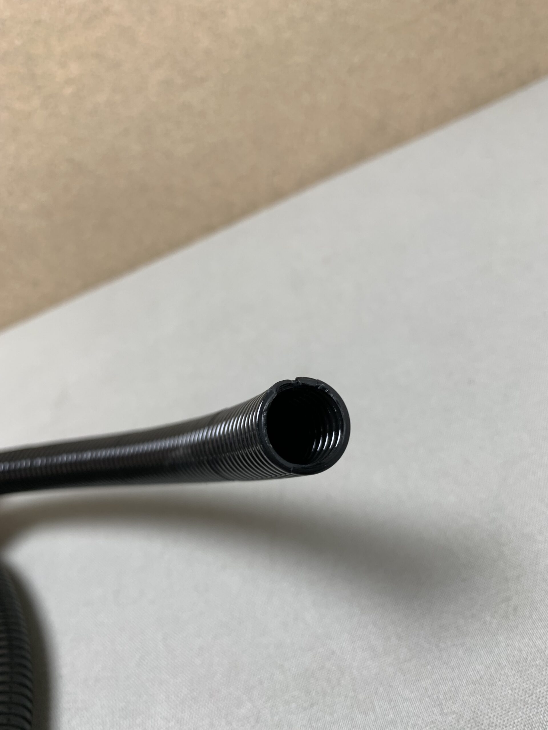 Kabelkanal 13mm rund geschlitzt