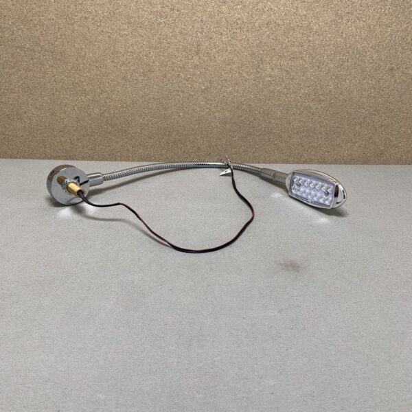 Schwanenhalslampe silber