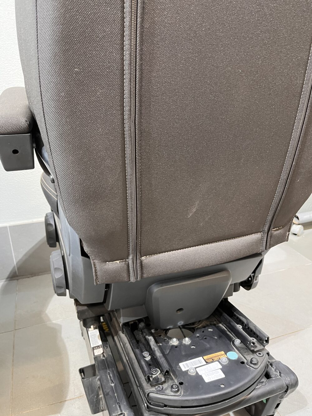 Isri Fiat Ducato Fahrersitz & Beifahrersitz mit Drehkonsole Jumper Boxer Camper