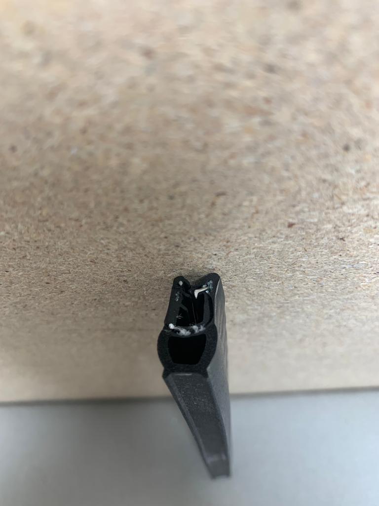 Dichtgummi für Klappe/Staufach 5m