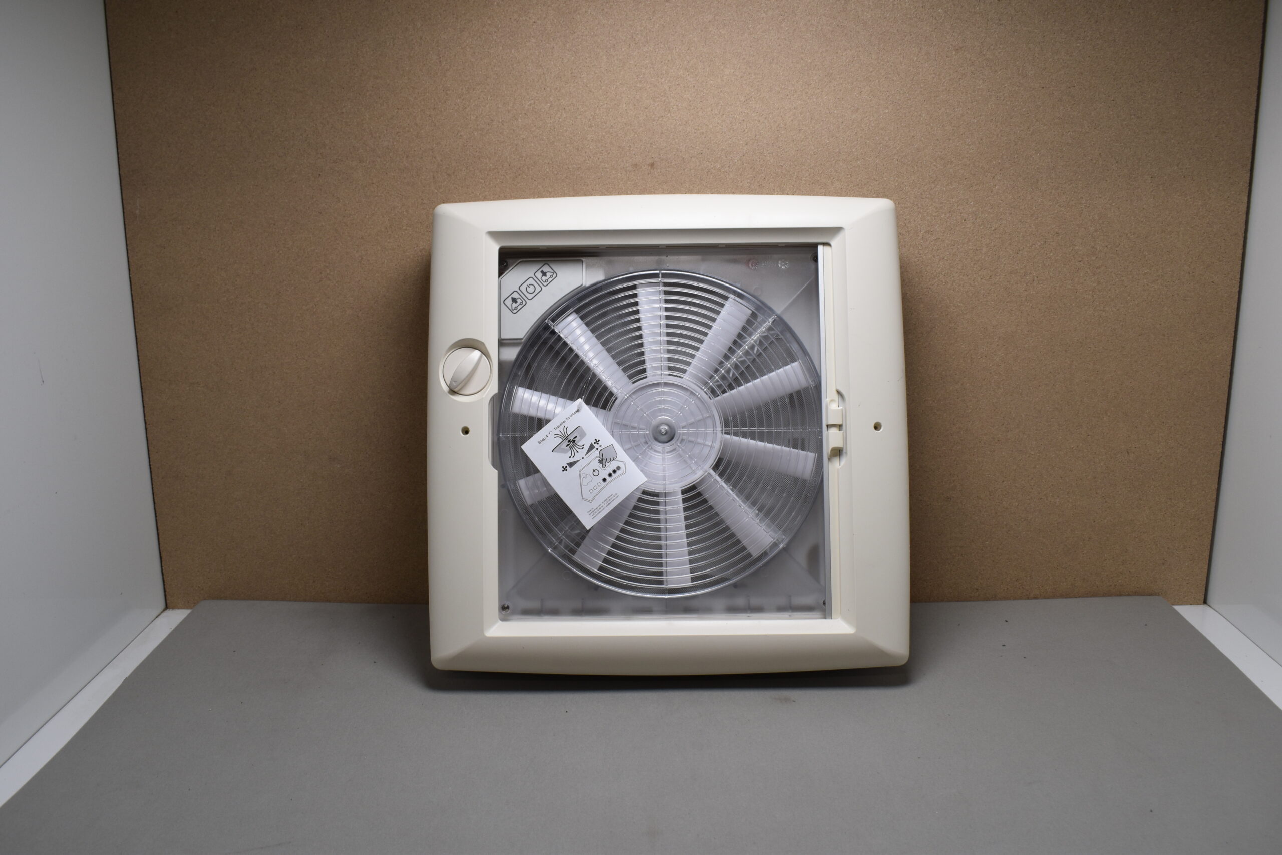 Lüfter Dachluke Thule 40x40cm