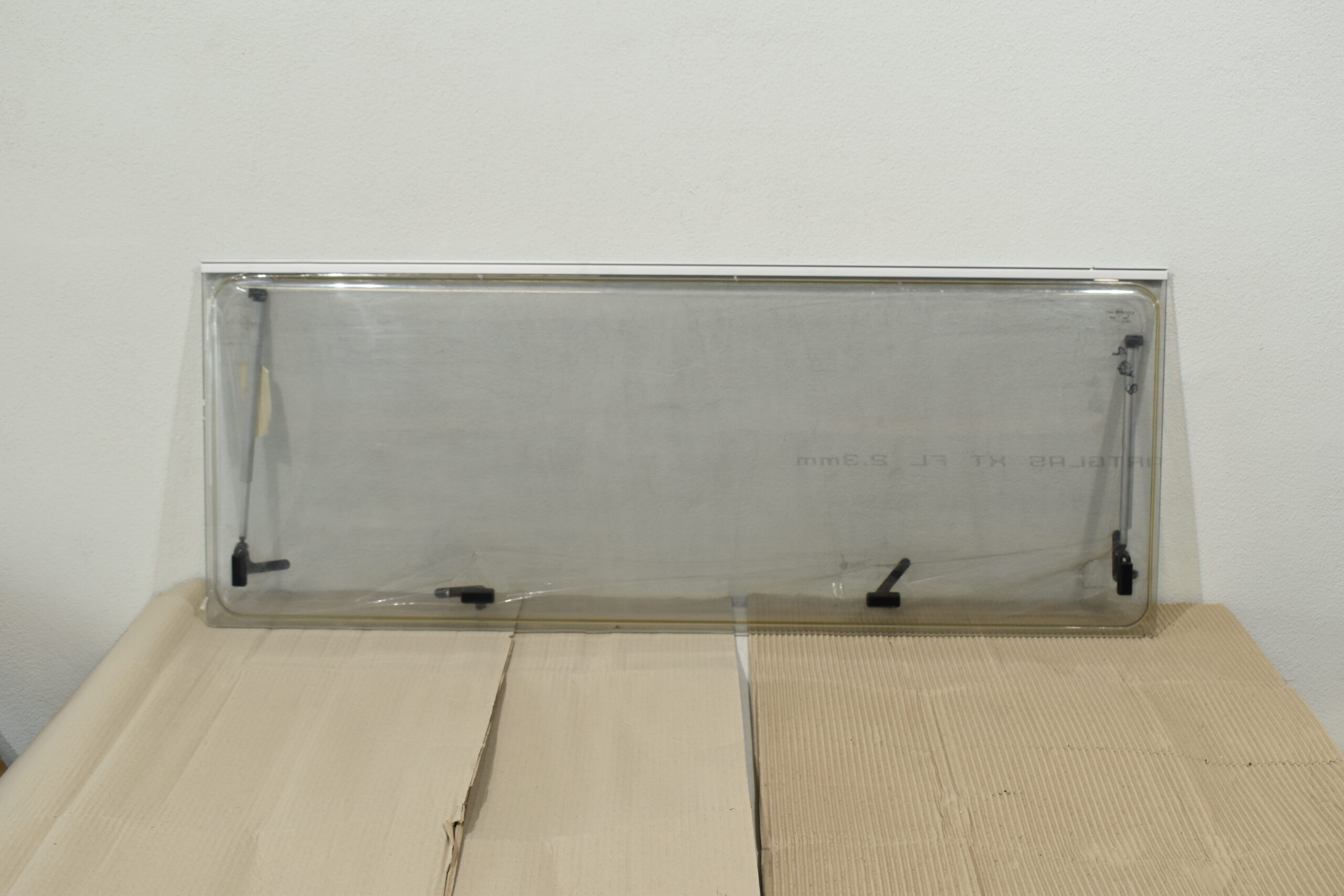 Ersatzscheibe Dometic S4 Fenster 1300 x 550mm