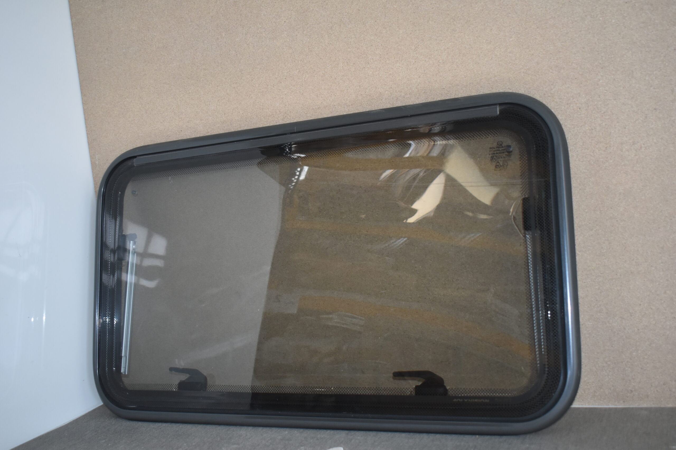 Polyplastic Fenster 800 x 450 mm