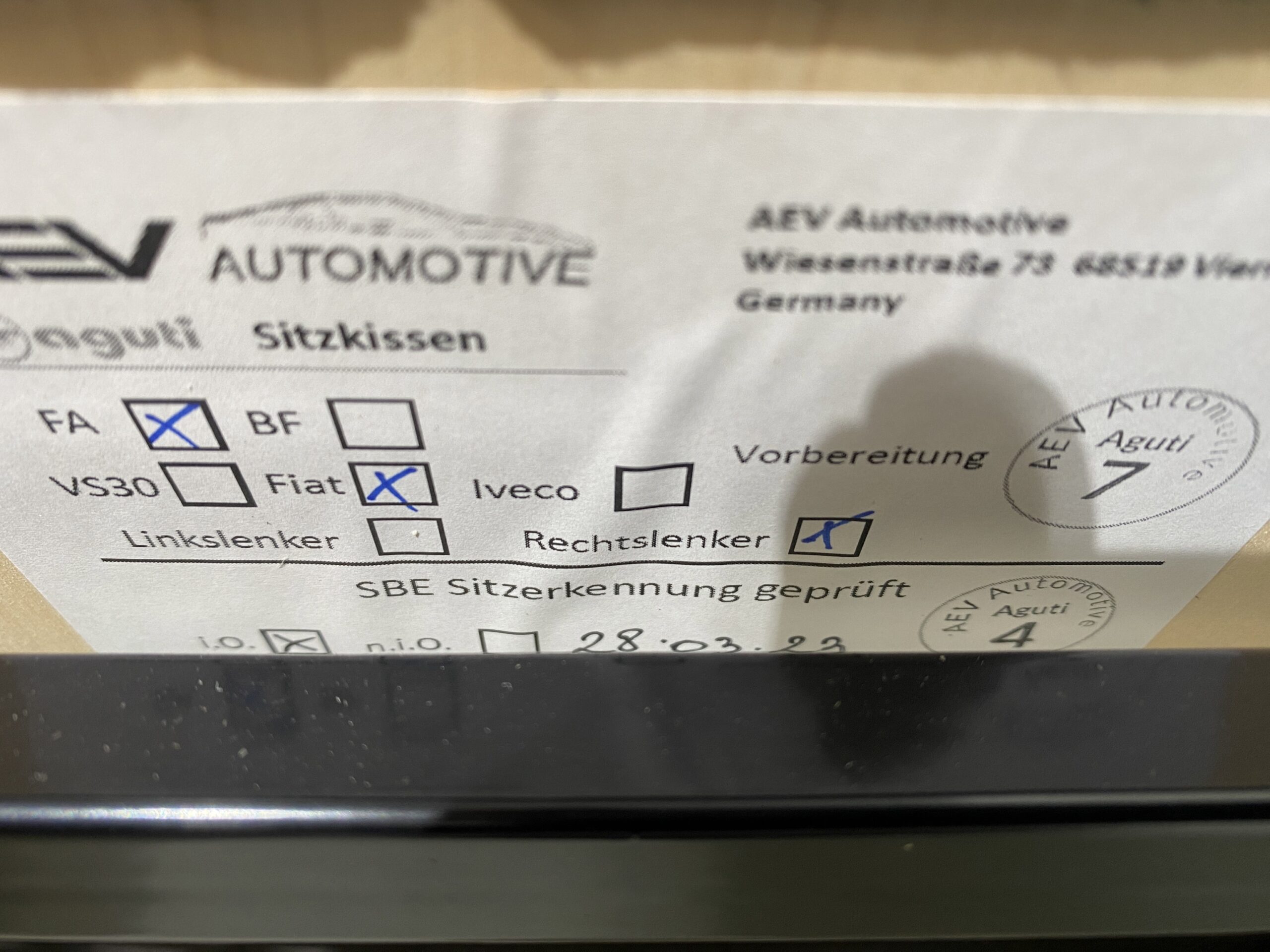 Aguti  Beifahrersitz Gis Liner, Leder Black