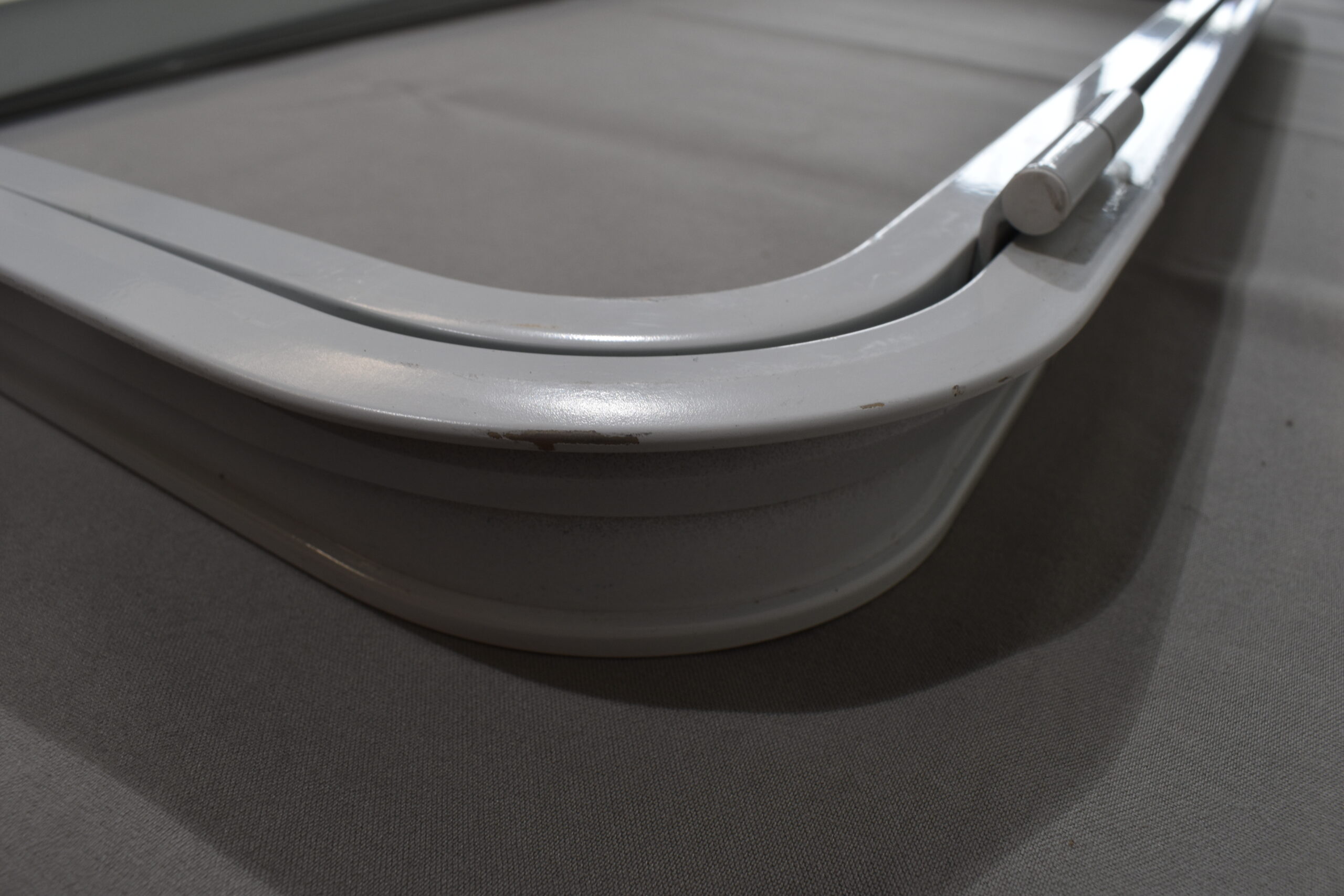 Klappenrahmen 1000x460mm, weiß