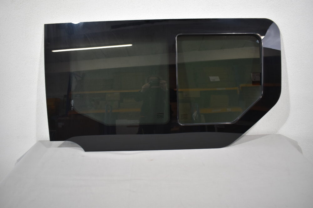 Carbest Schiebefenster Renault Trafic 1193x665 mm schwarz