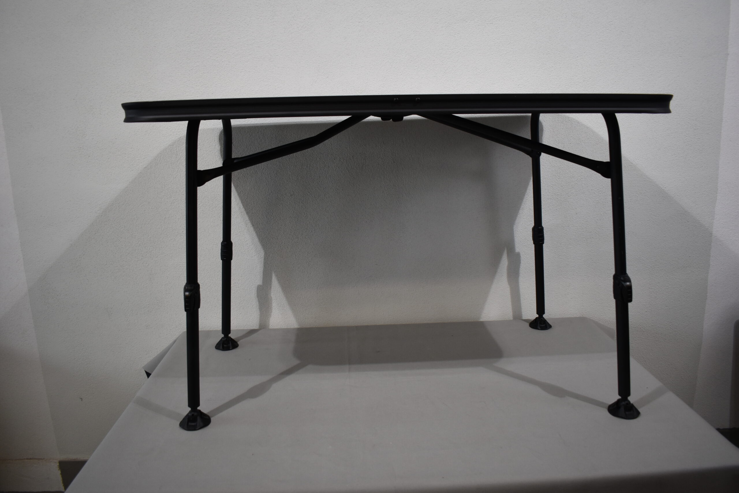 Camp 4 Camping Tisch grau/schwarz