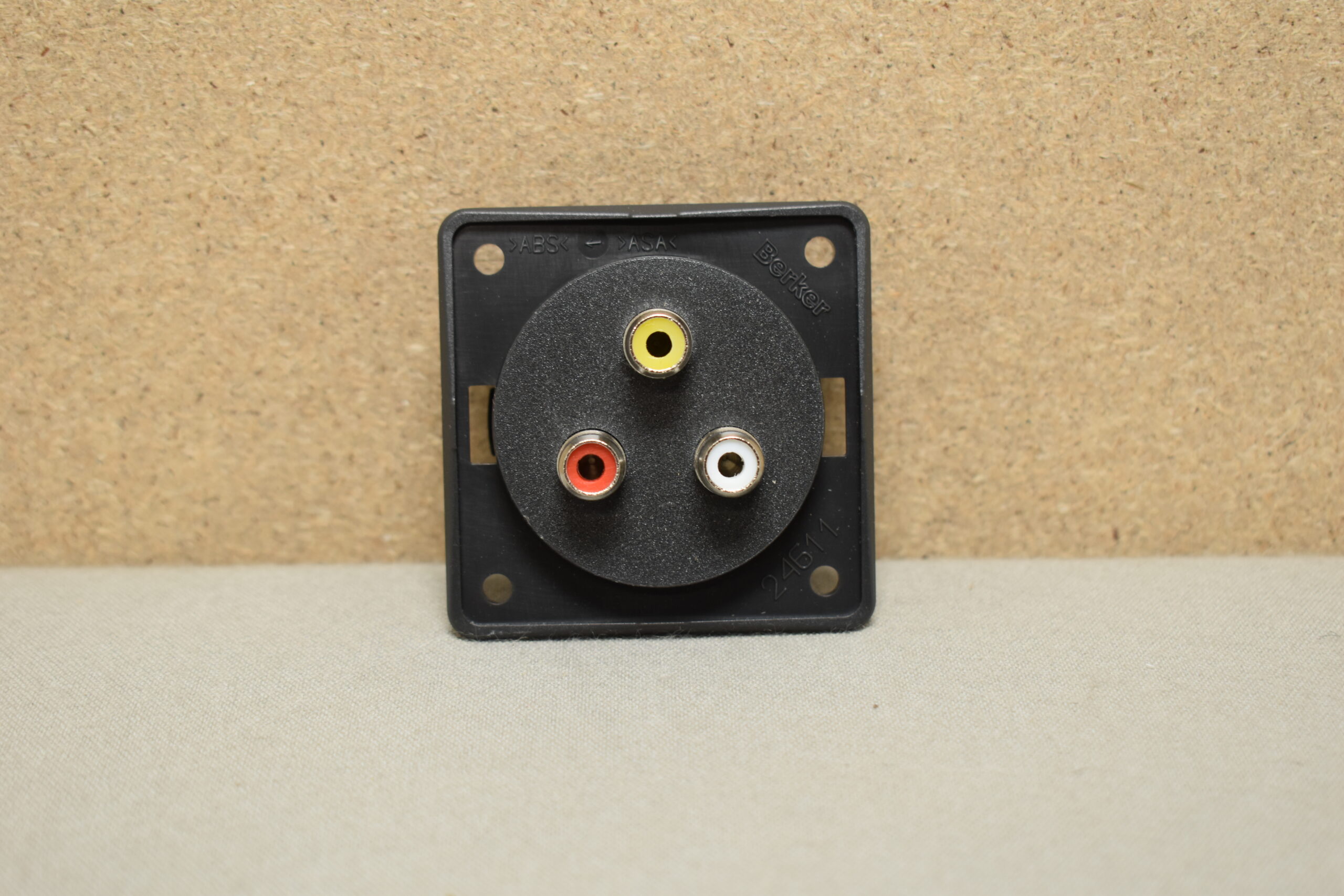 Berker Cinch Steckdose 3-fach schwarz