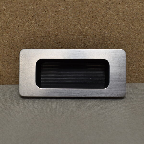 TROLA Muschelgriff 84x38x14mm silber/schwarz