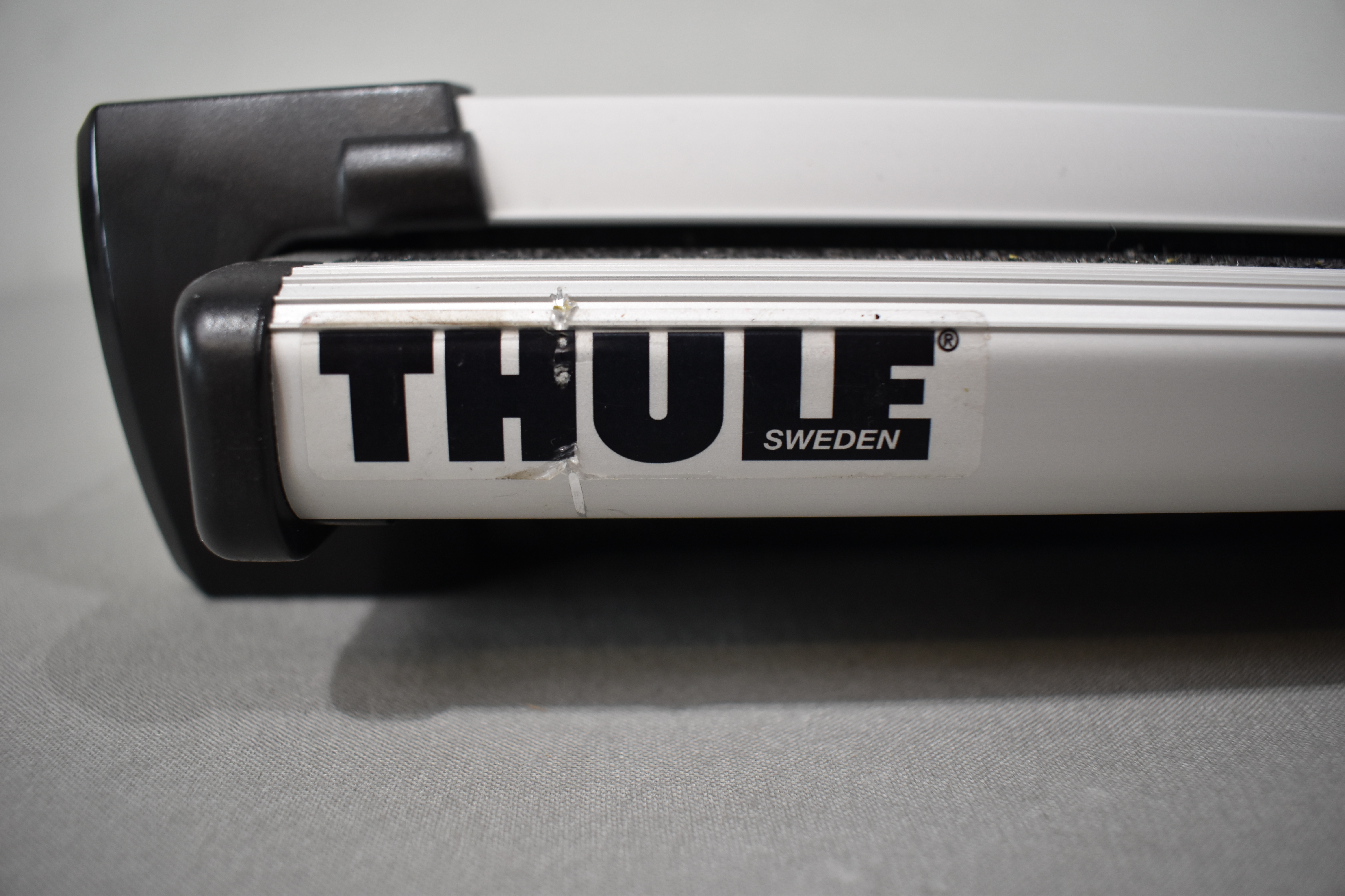 THULE Step SL.O Elektrisch ausfahrende Trittstufe 550