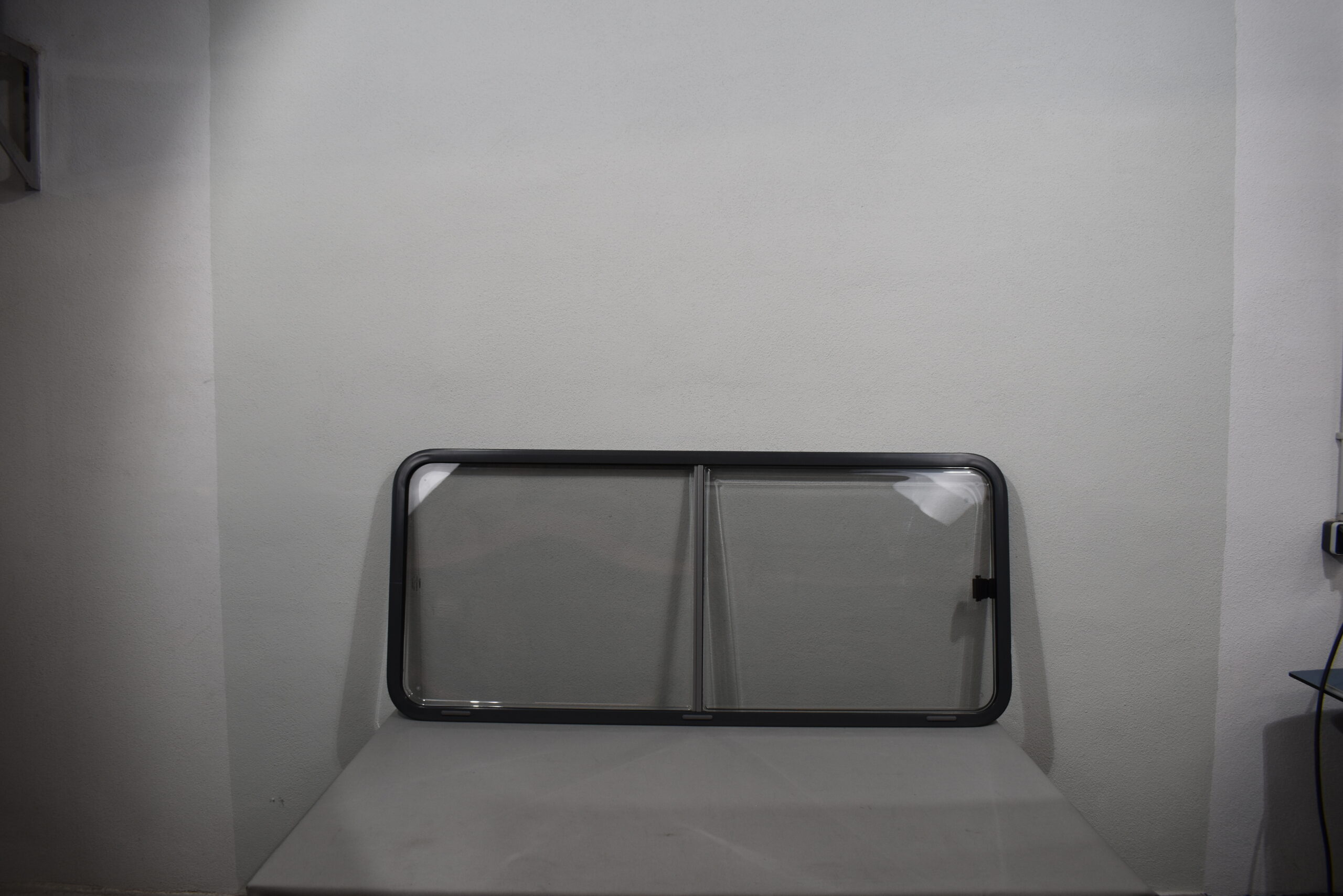 Dometic S7 Schiebefenster 1400x600mm