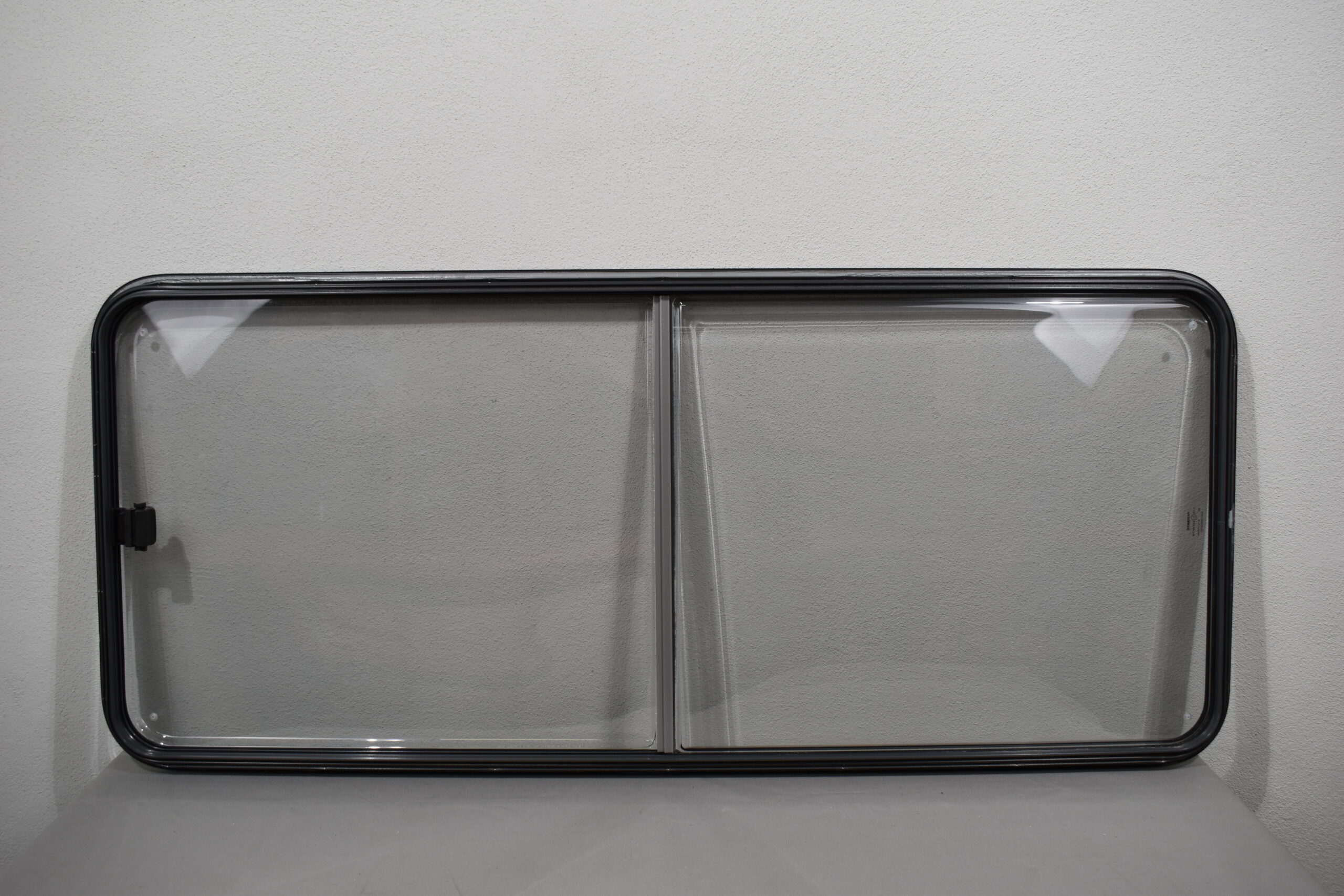 Dometic S7 Schiebefenster 1400x600mm