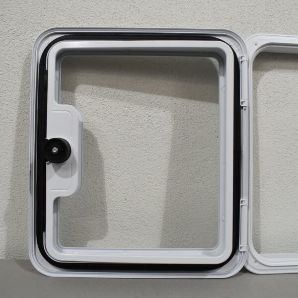 Serviceklappe Kassettentoilette 370x320mm weiß