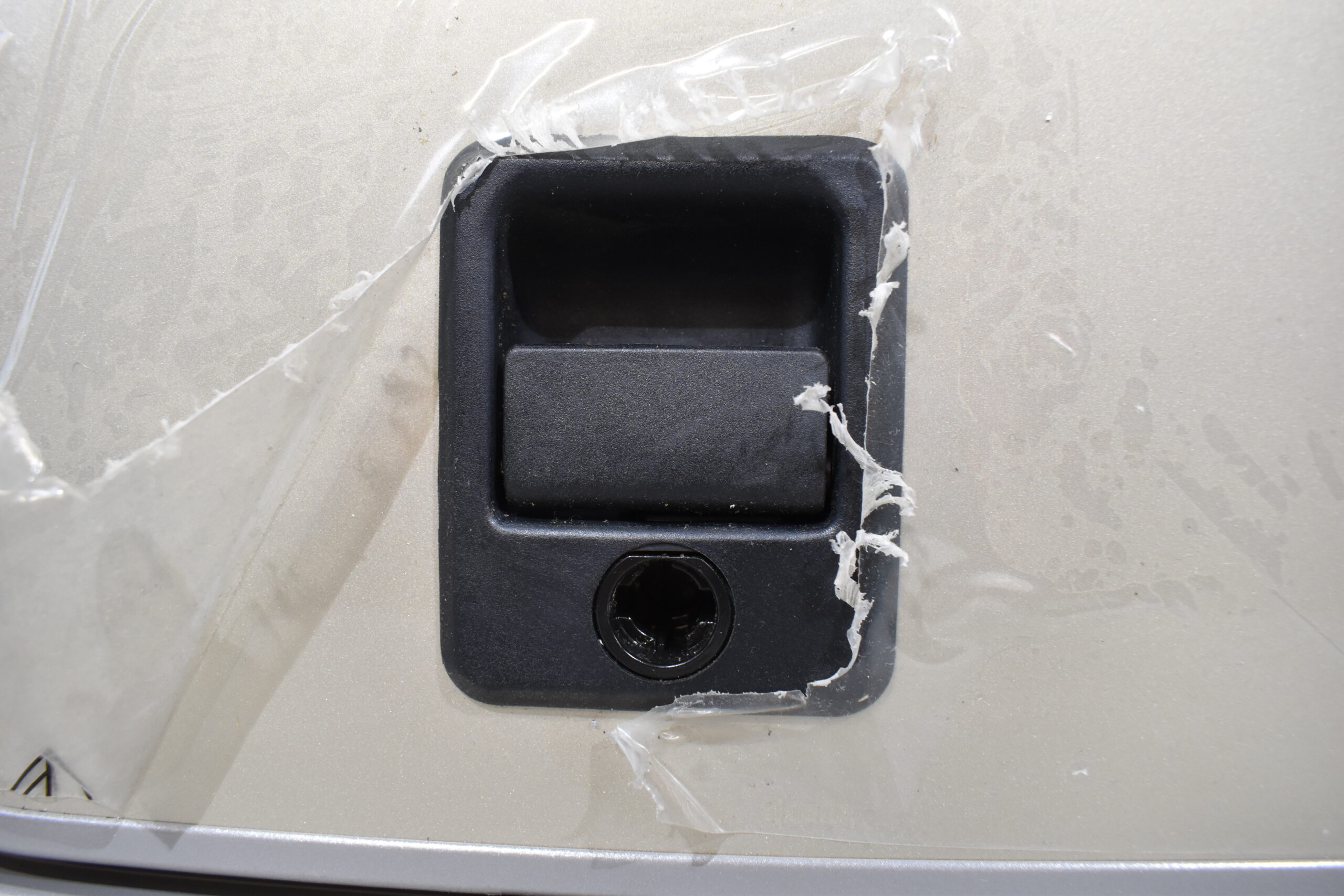 Serviceklappe 855x1105mm gold