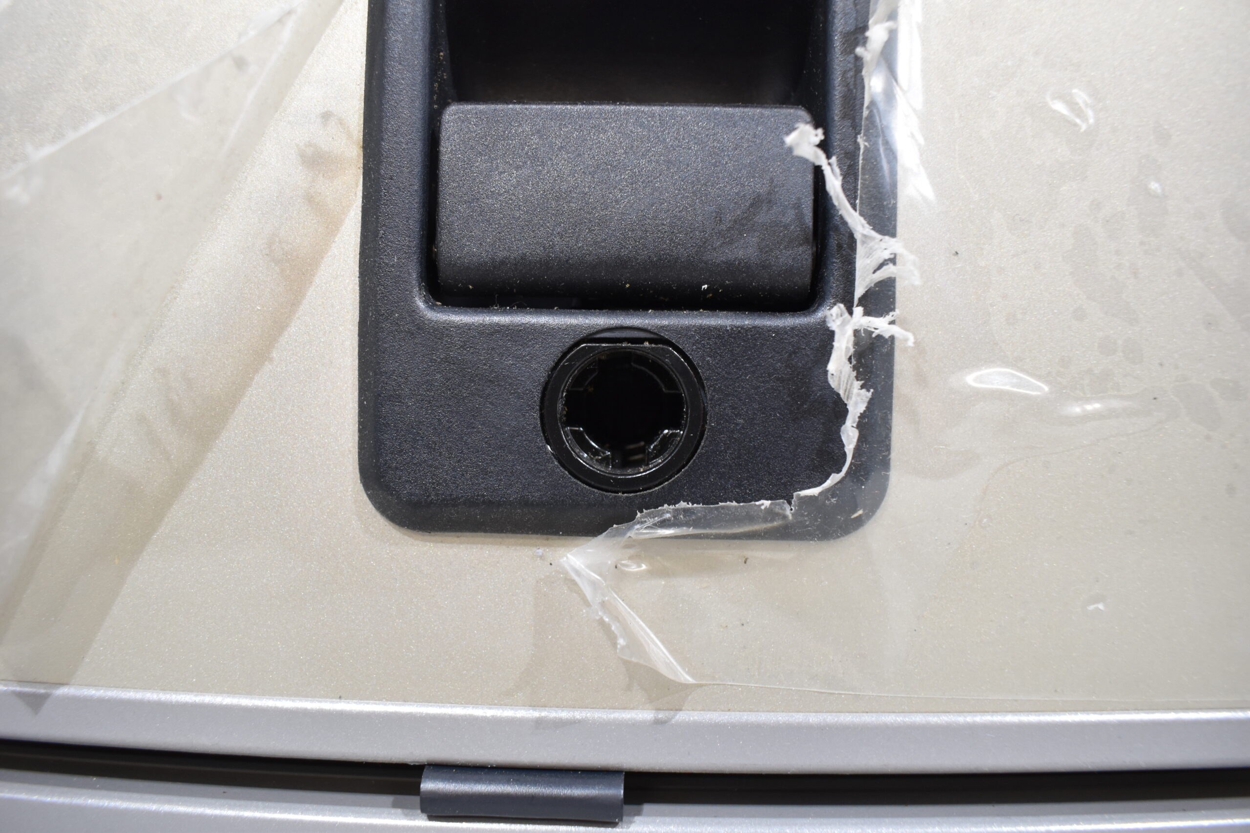 Serviceklappe 855x1105mm gold