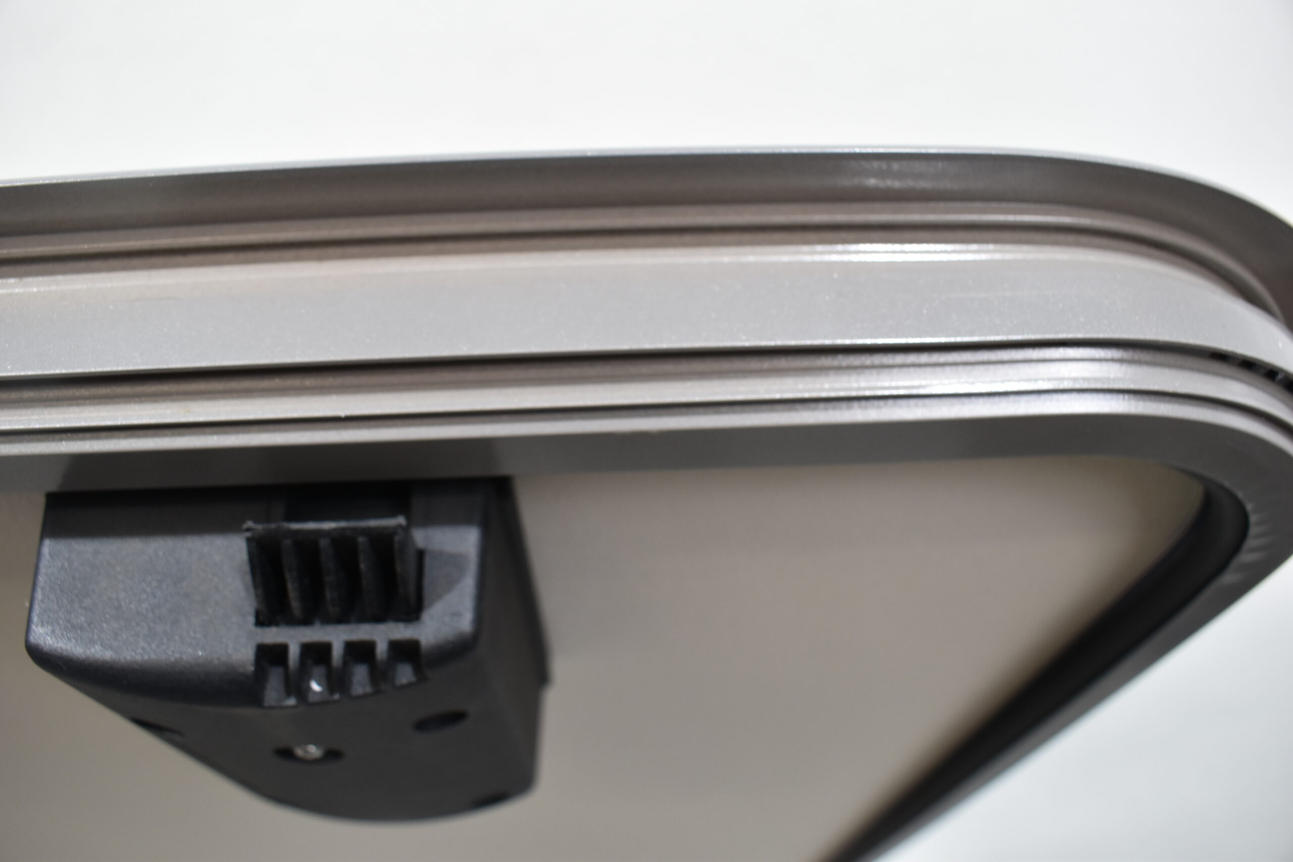 Serviceklappe 855x1105mm gold