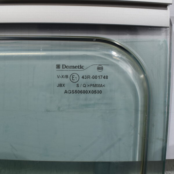 Dometic Ausstellscheibe 600x500mm