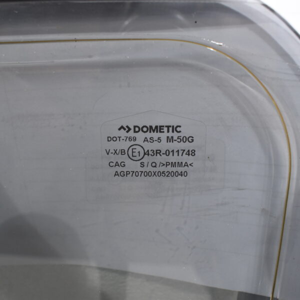 Dometic Ausstellscheibe 700x520mm