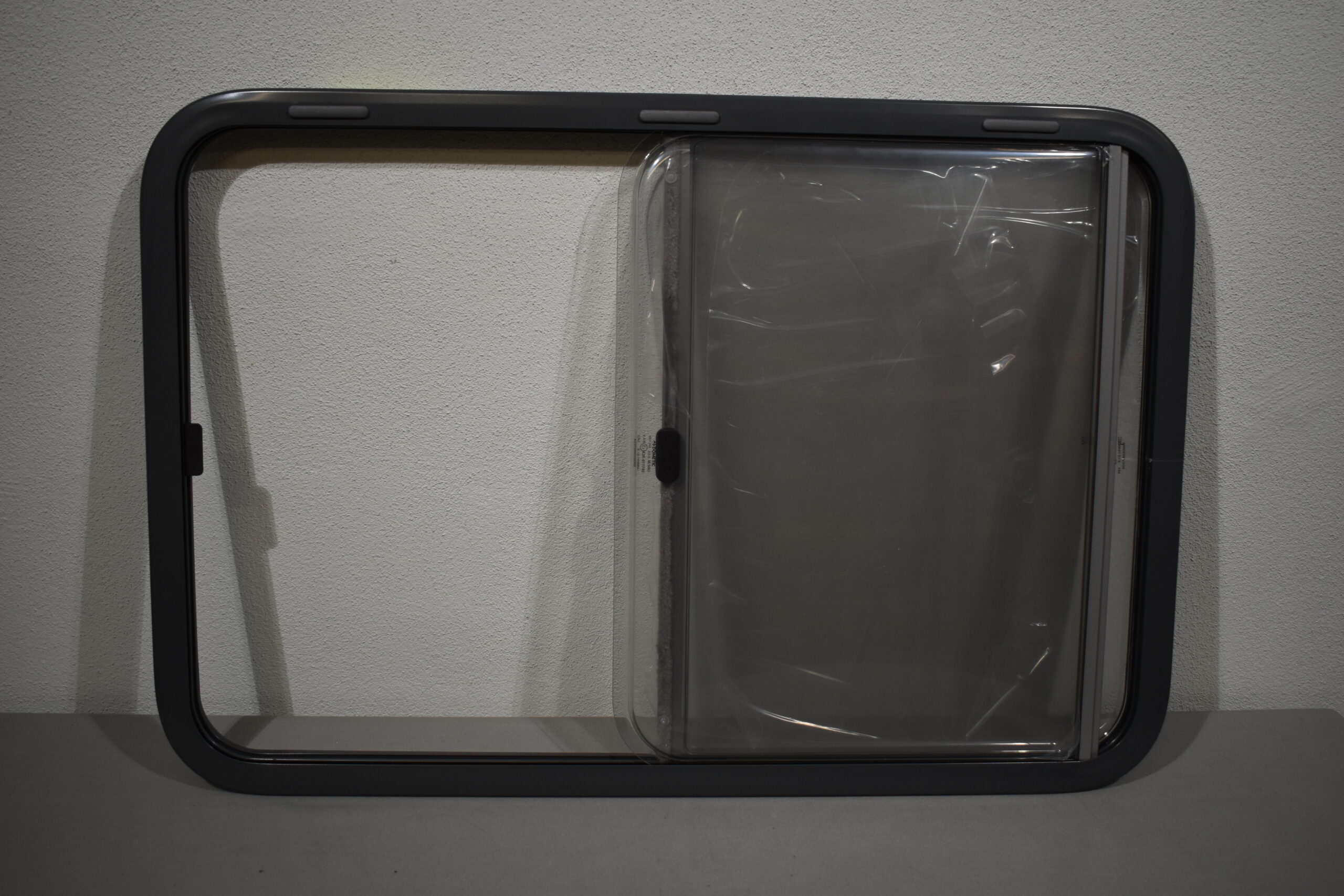 Dometic Schiebefenster 900x600mm