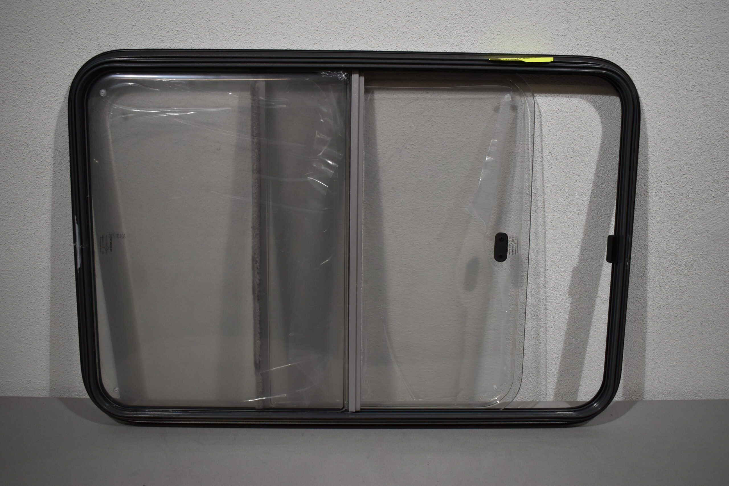 Dometic Schiebefenster 900x600mm