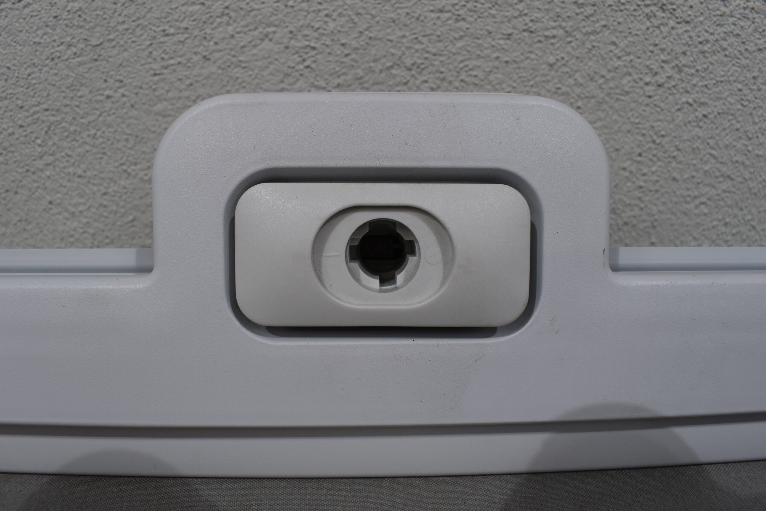 Klappenrahmen Kunststoff 345x735mm weiß