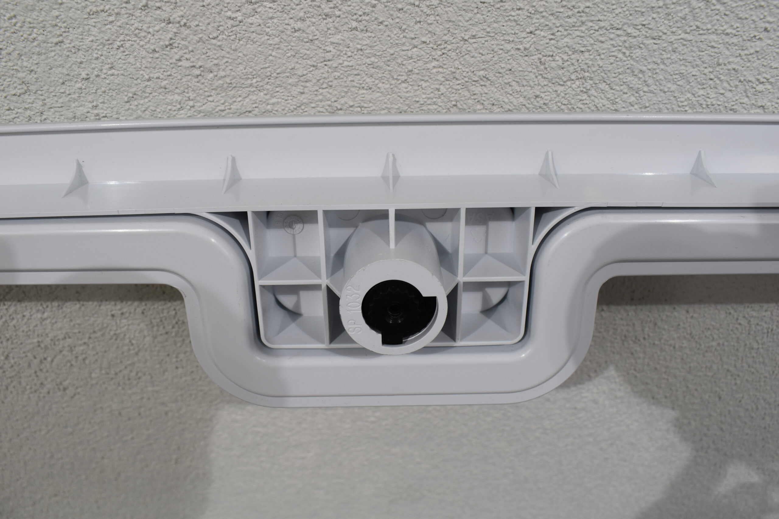 Klappenrahmen Kunststoff 345x735mm weiß