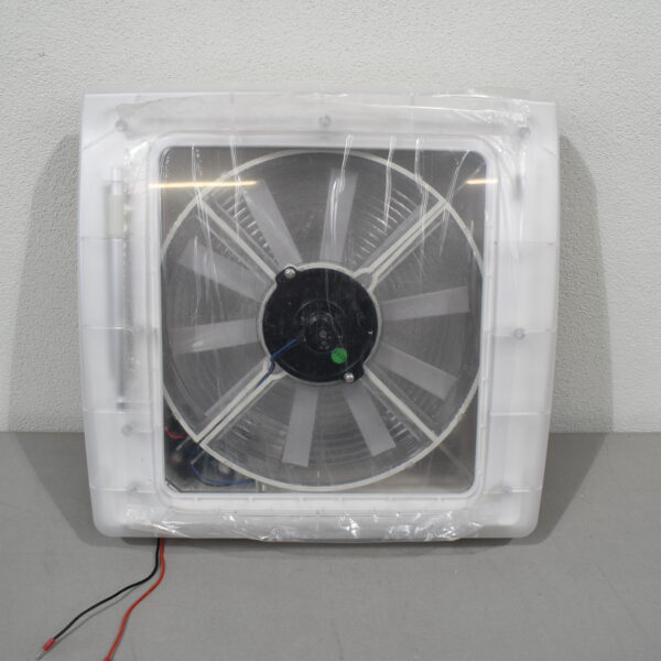 Thule Dachhaube mit 12 Volt Ventilator