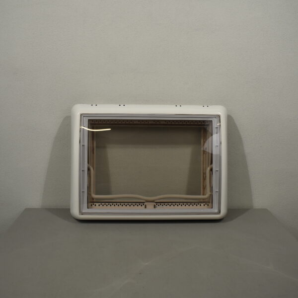 Dometic Medi-Heki Dachhaube 700x500mm weiß