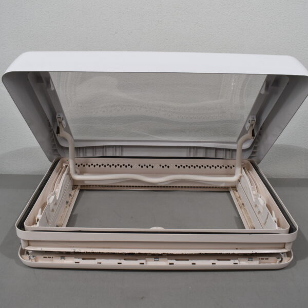 Dometic Medi-Heki Dachhaube 700x500mm weiß