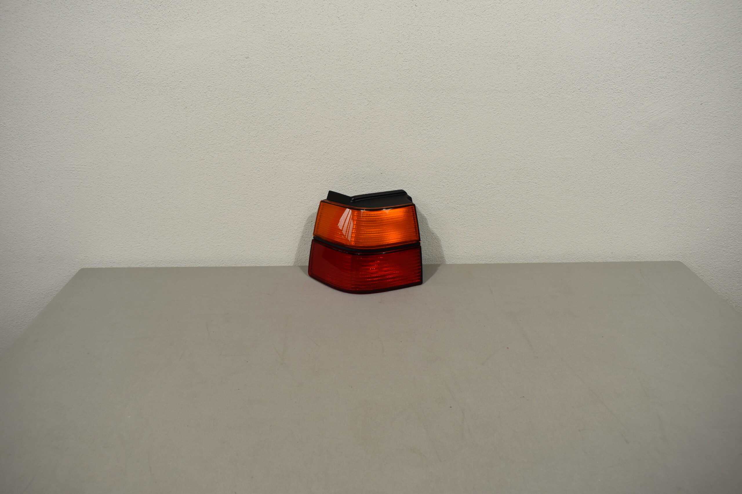 Hella Heckleuchte links für VW Corrado