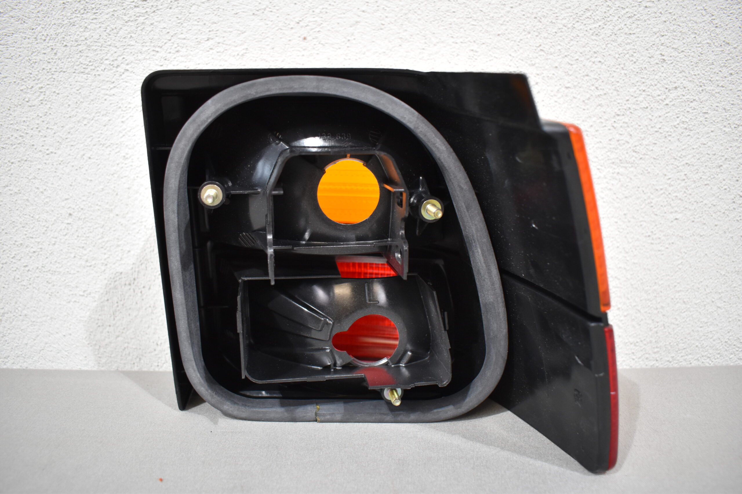 Hella Heckleuchte links für VW Corrado