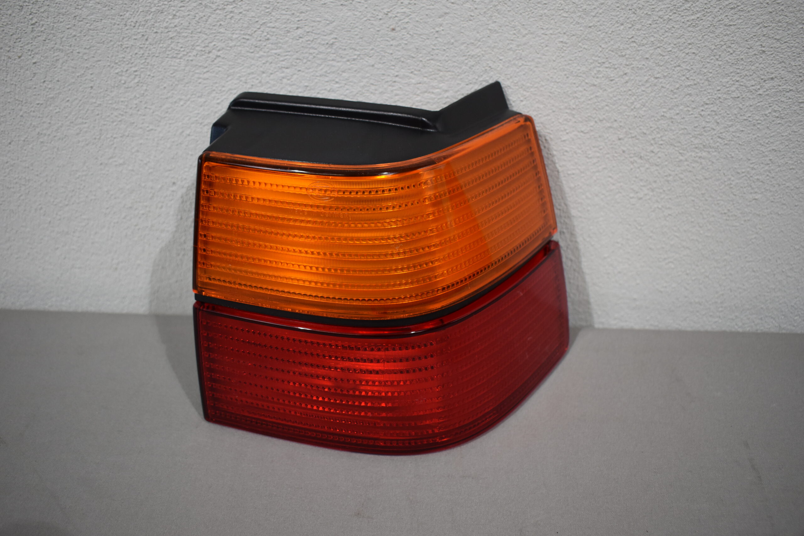 Hella Heckleuchte rechts für VW Corrado