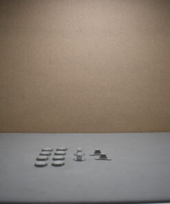 Türfeststeller grau 2er-Set; 8 Distanzplatten