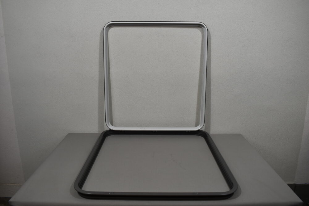 Klappenrahmen 830x890mm dunkel grau/weiß
