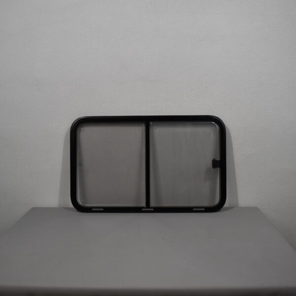 Dometic Schiebefenster S7 900x550mm Schwarz