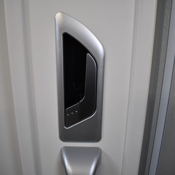 Wohnmobil Aufbautür 570x1800mm weiß