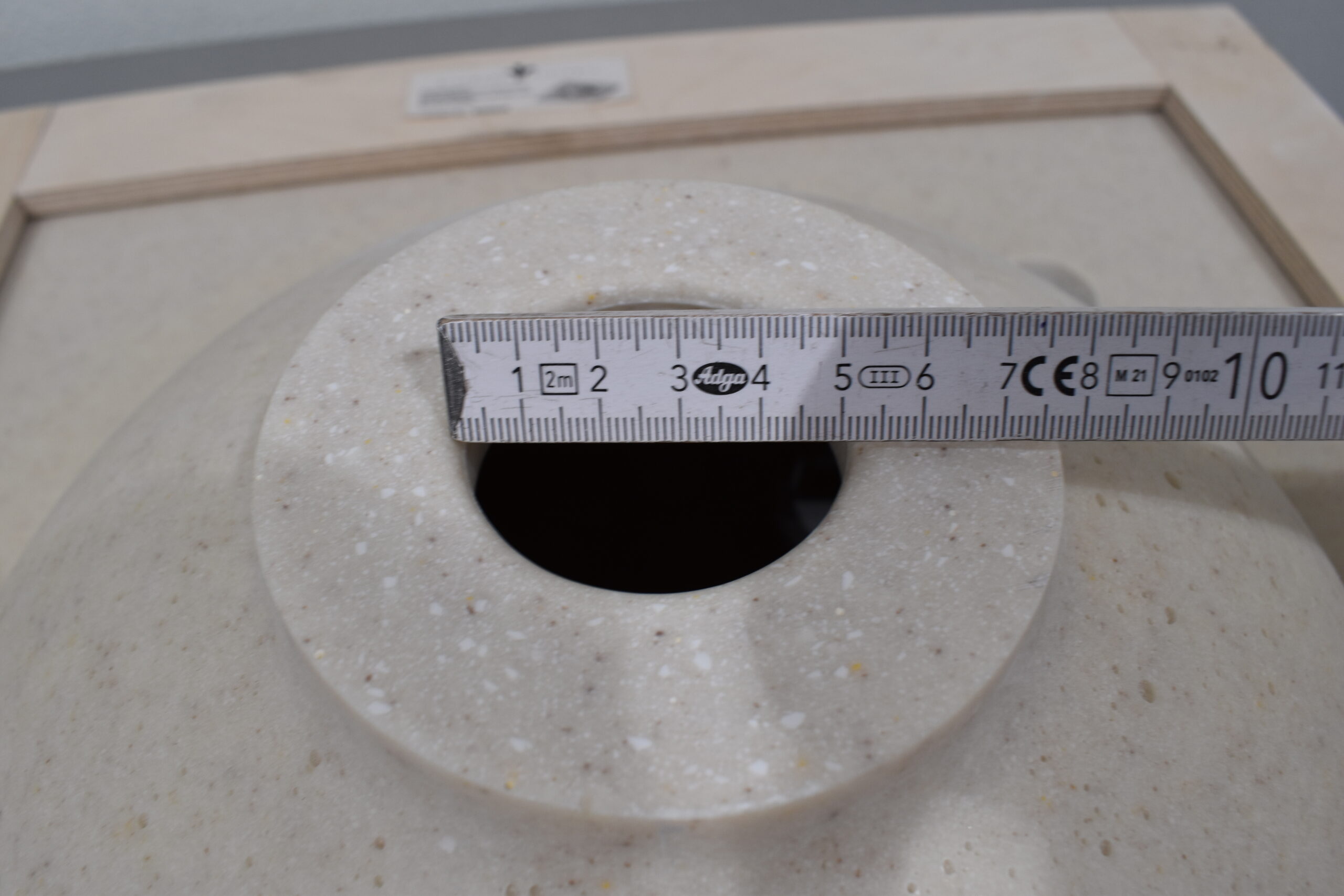 Waschbeckenplatte 41x587mm