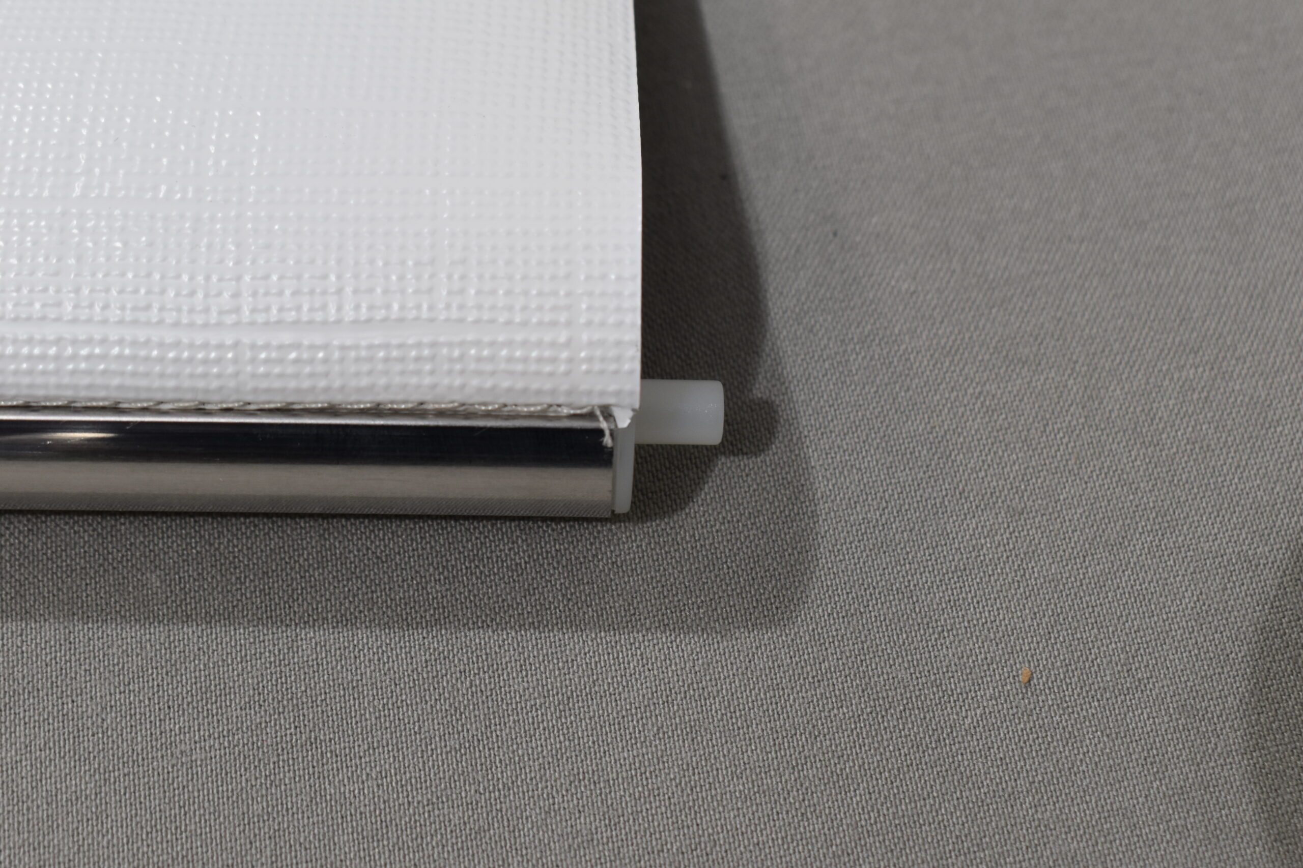 Verdunklungs-Rollo 360x1010mm weiß