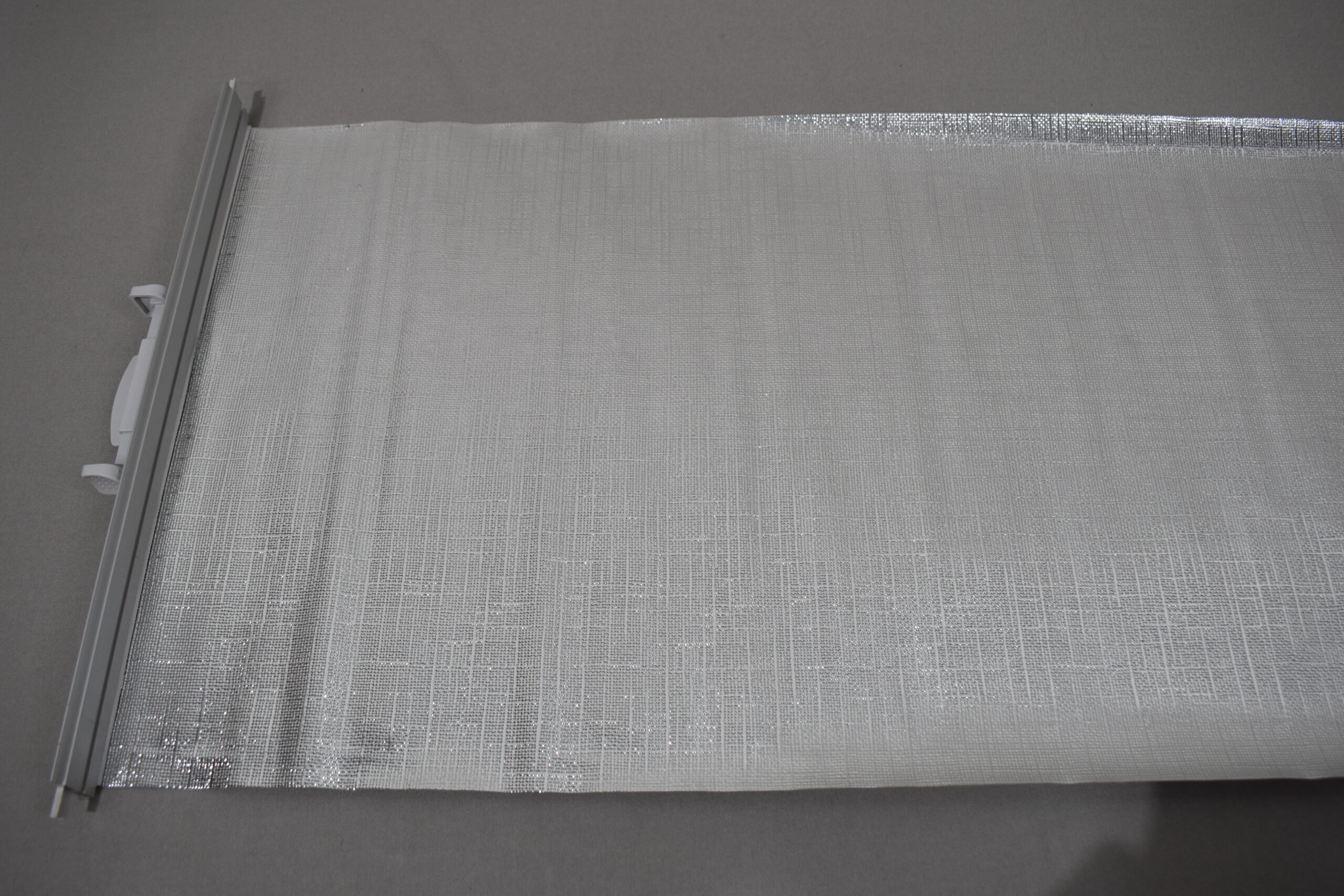 Verdunklungs-Rollo 360x1010mm weiß