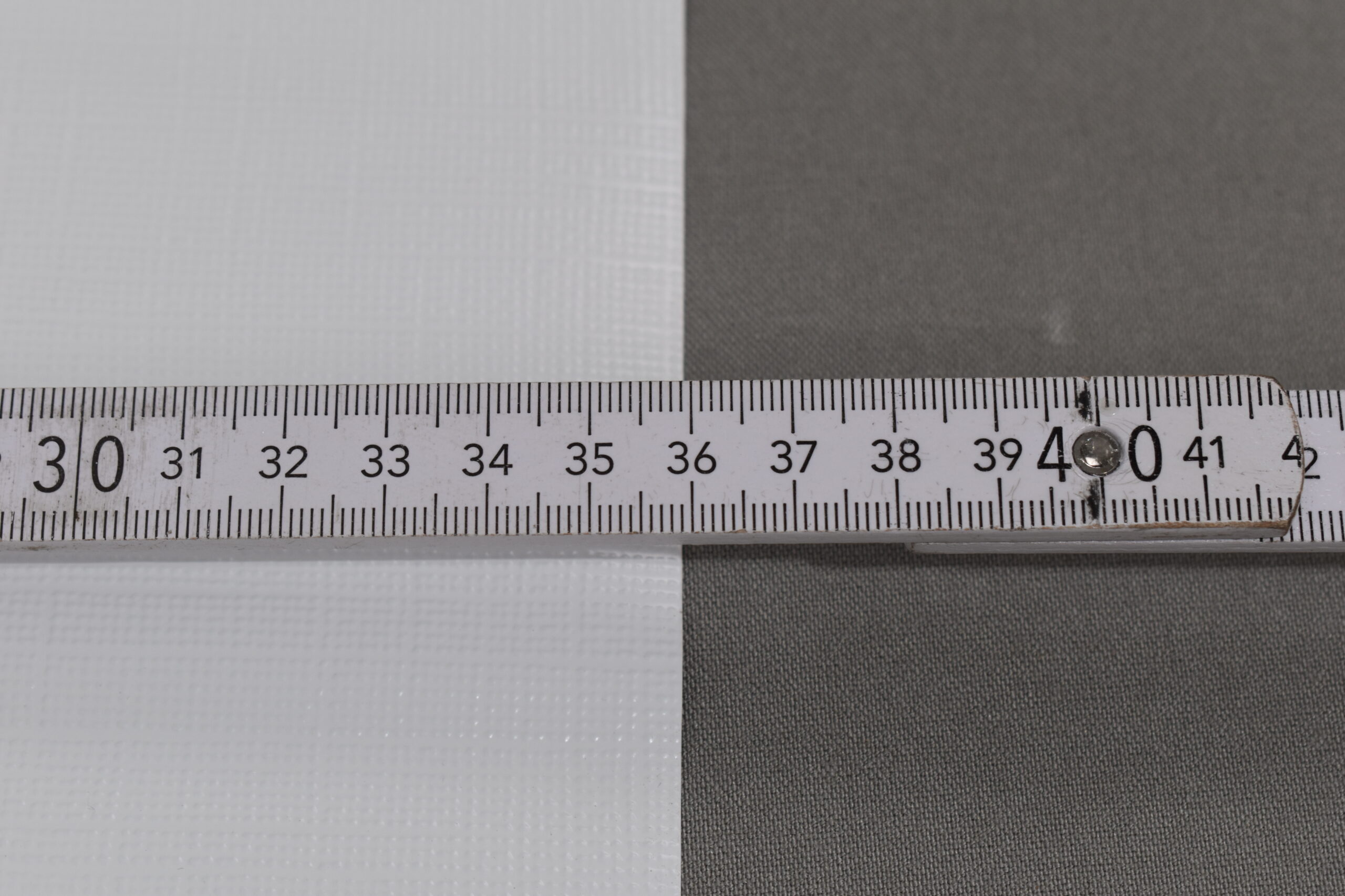 Verdunklungs-Rollo 360x1010mm weiß