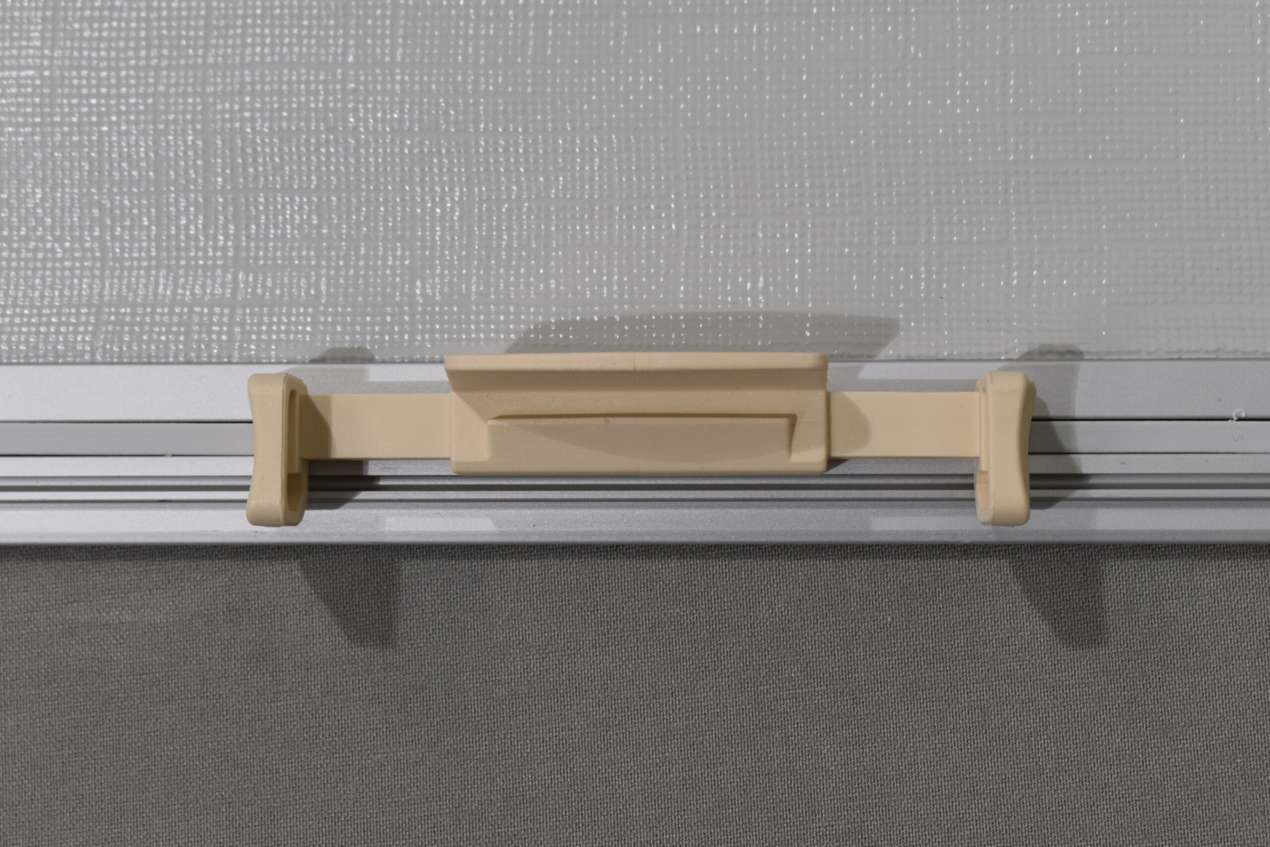 Verdunklungs-Rollo 645x805mm grau