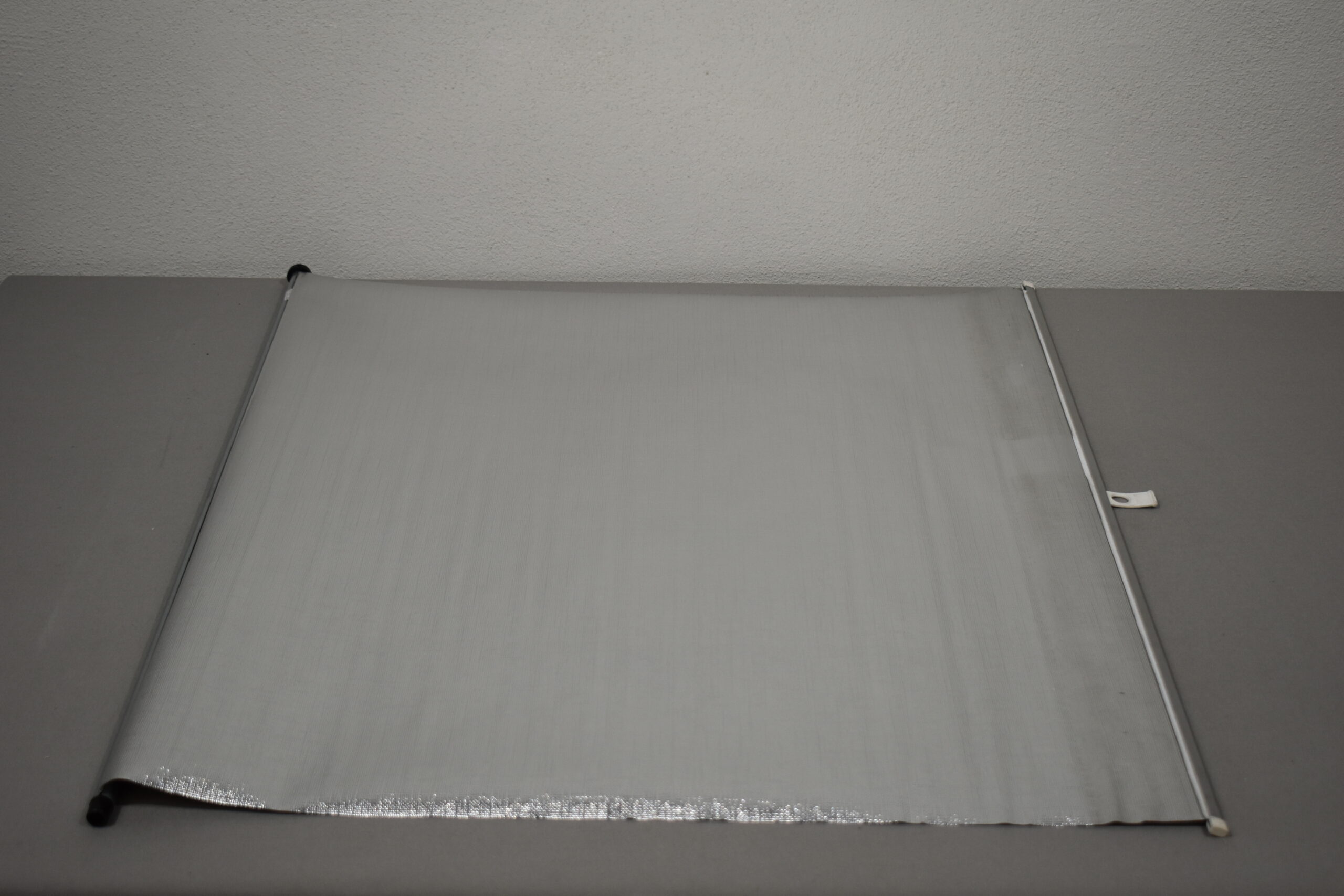 Verdunklungs-Rollo 800x730mm Alu