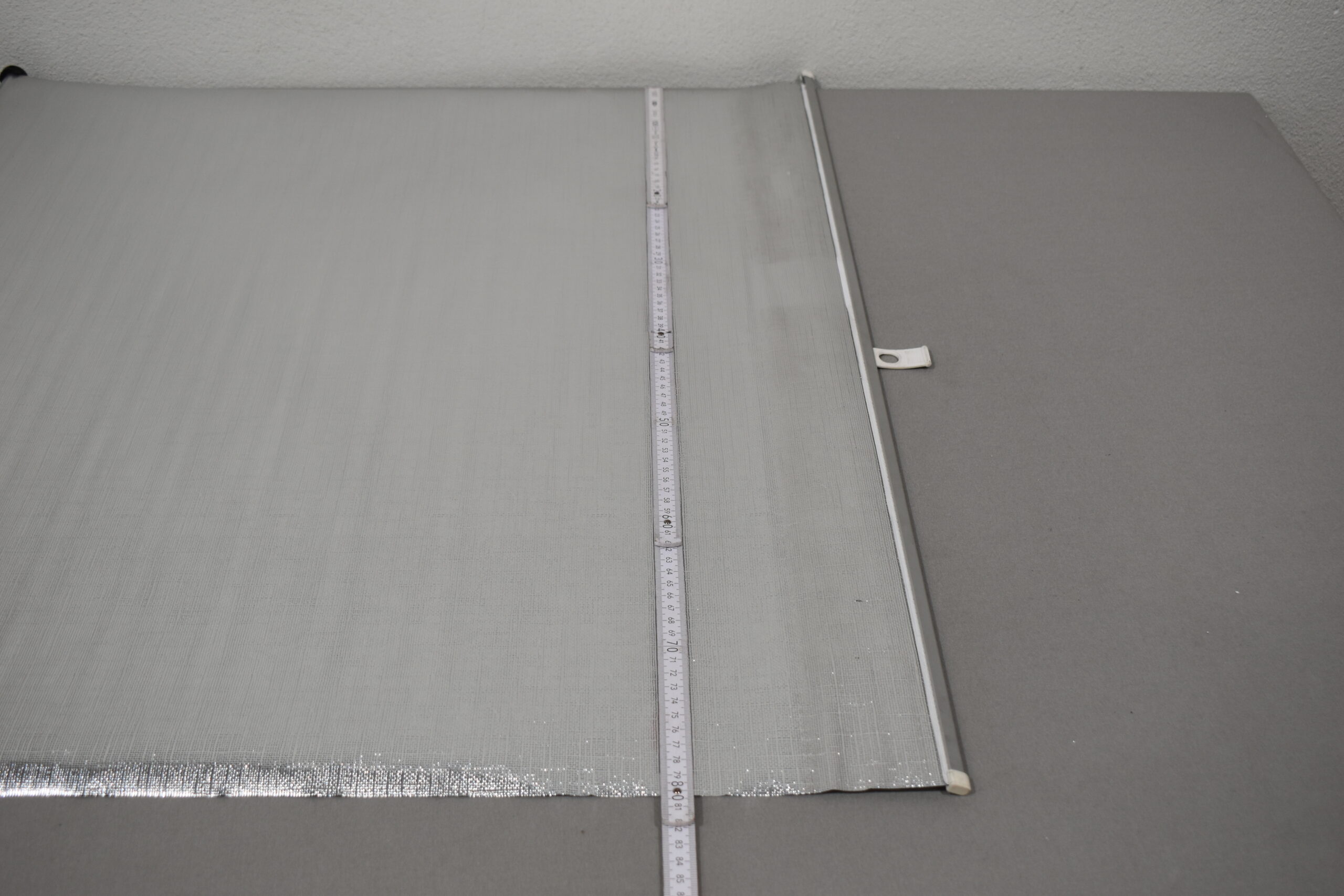 Verdunklungs-Rollo 800x730mm Alu