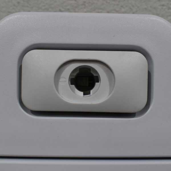 Serviceklappe 700x405mm weiß