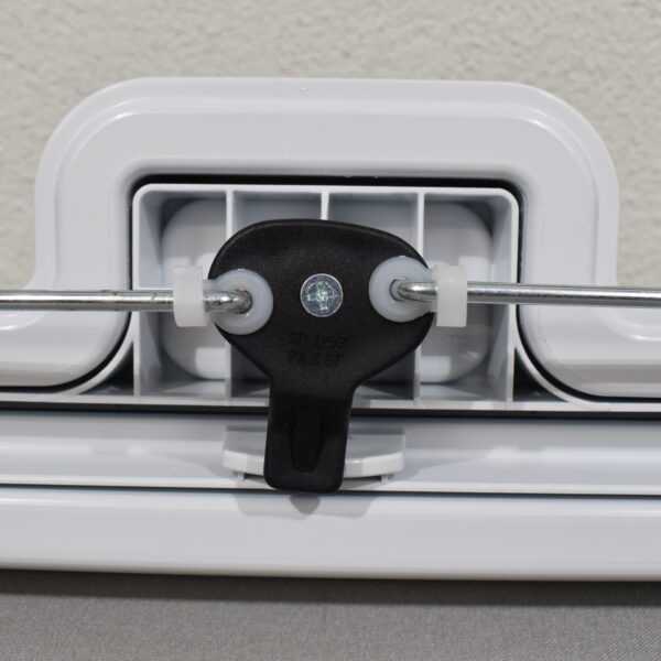 Serviceklappe 700x405mm weiß