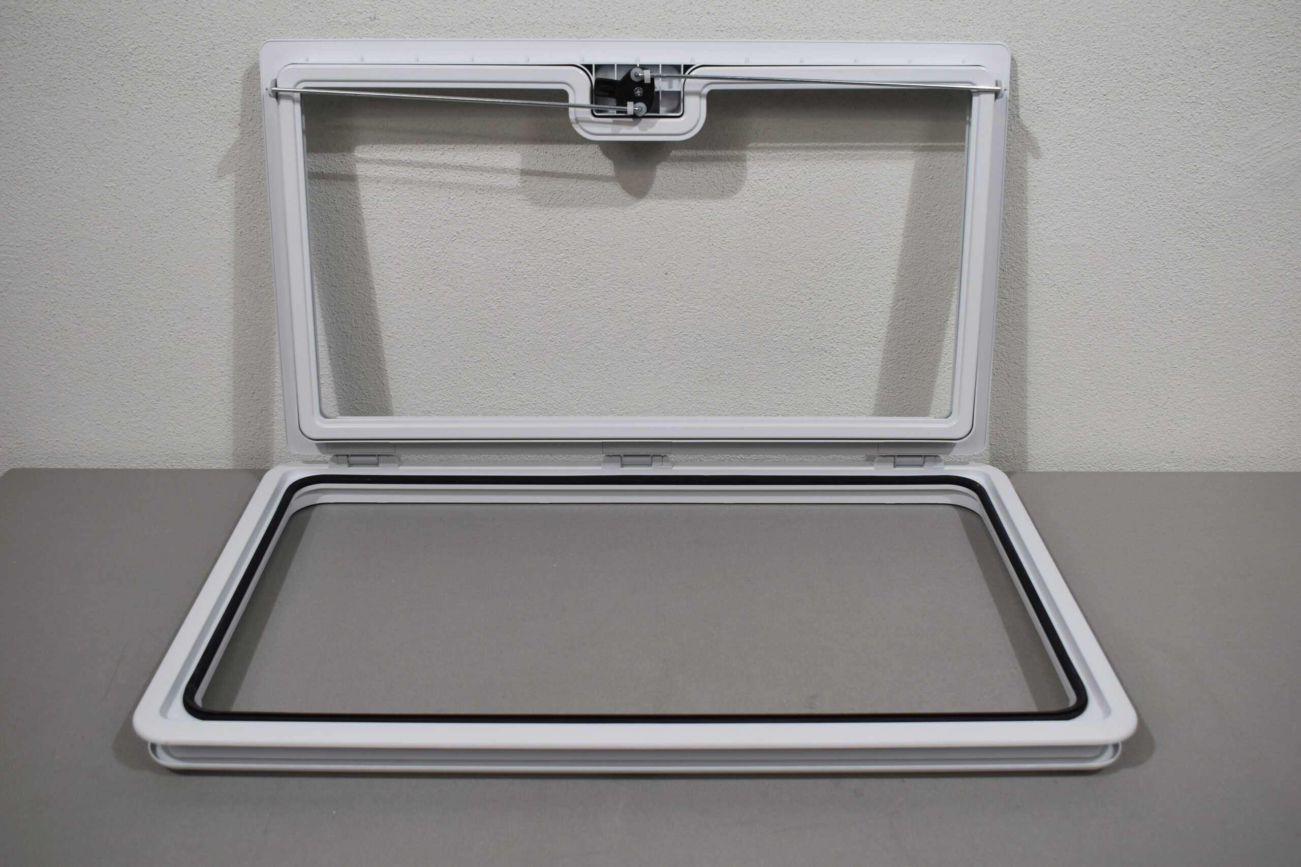 Serviceklappe 700x405mm weiß