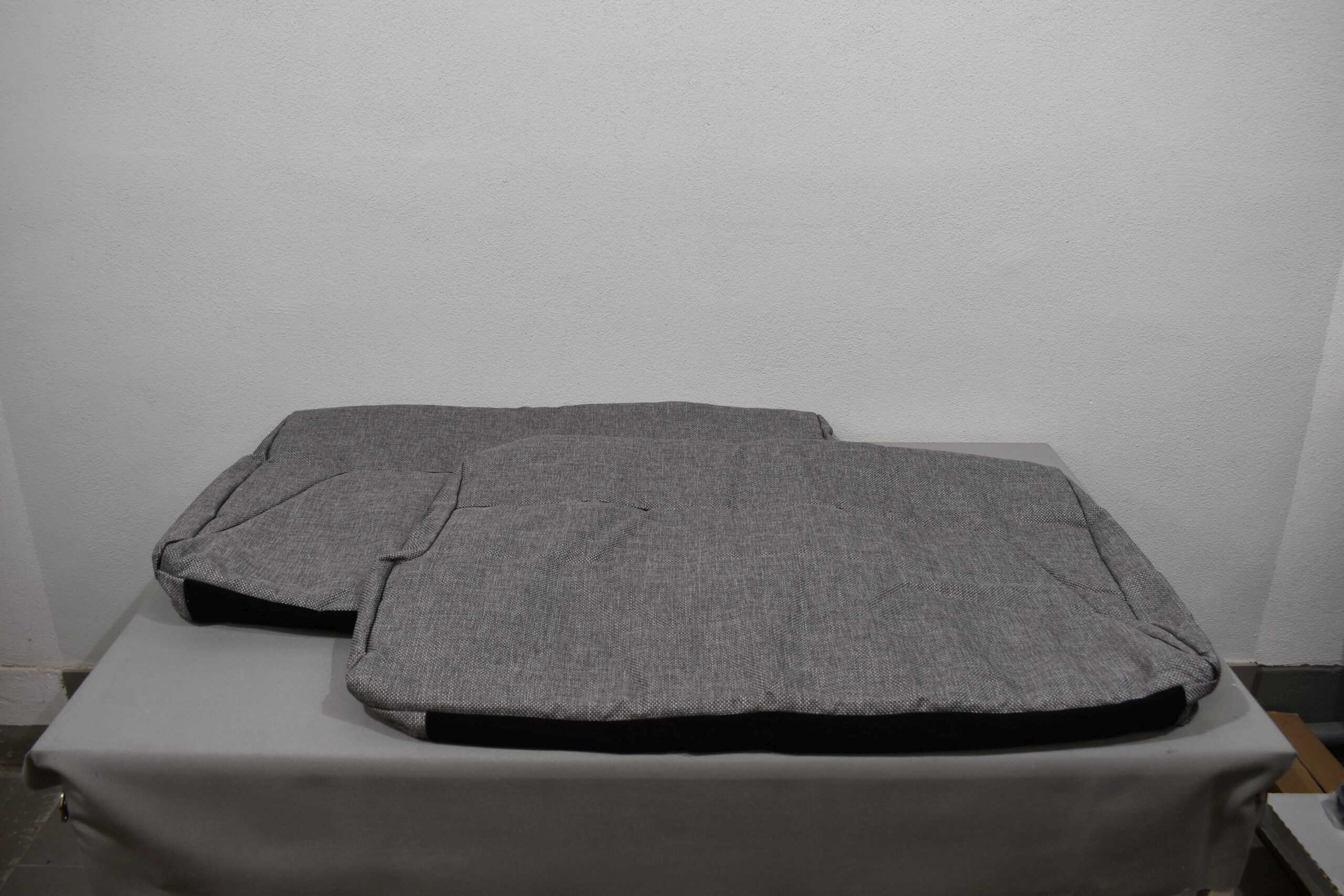 Polsterbezug 650x110x960mm grau/schwarz