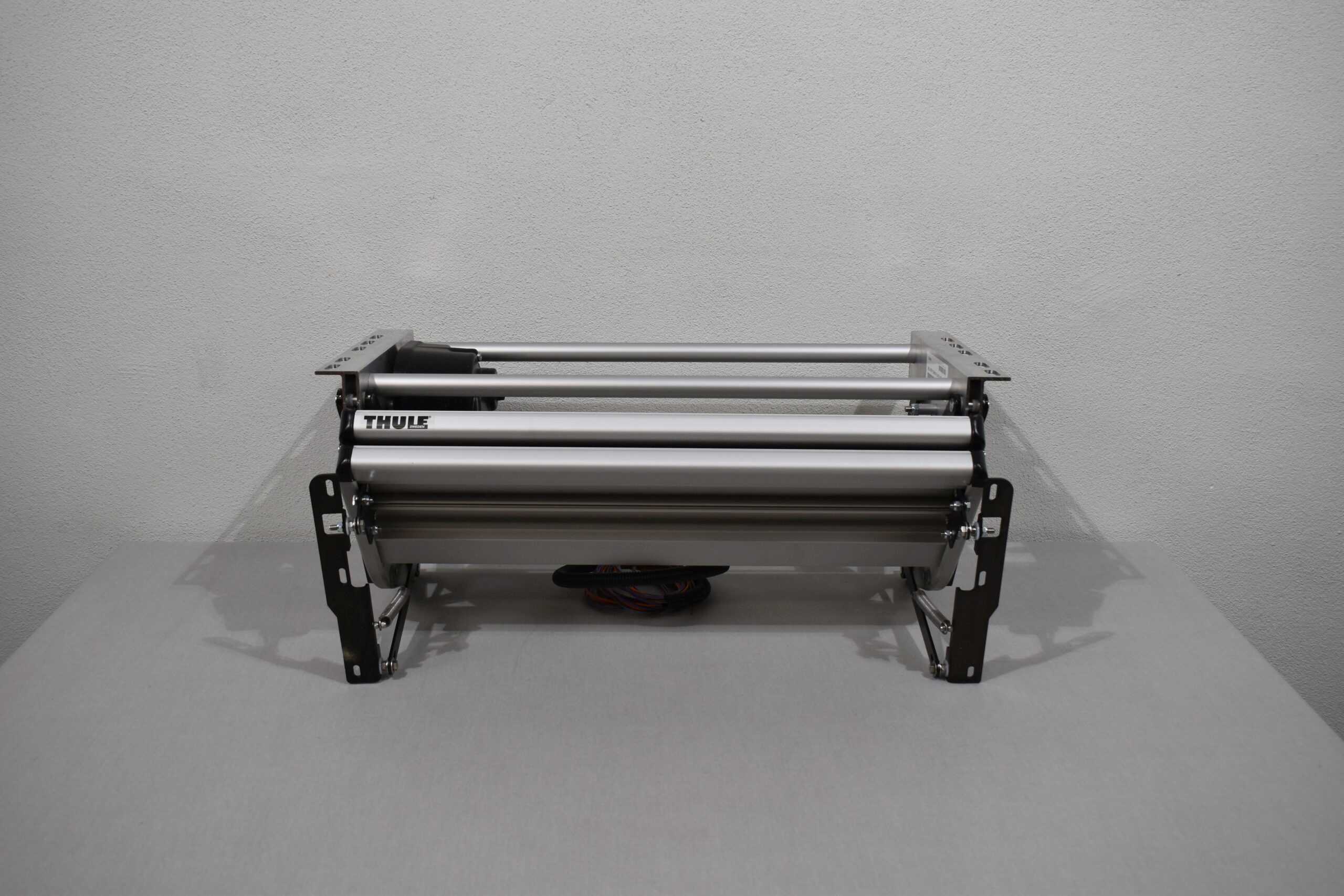 Thule Elektrisch ausfahrende Trittstufe DBL Step 12Volt650 Flair MJ15