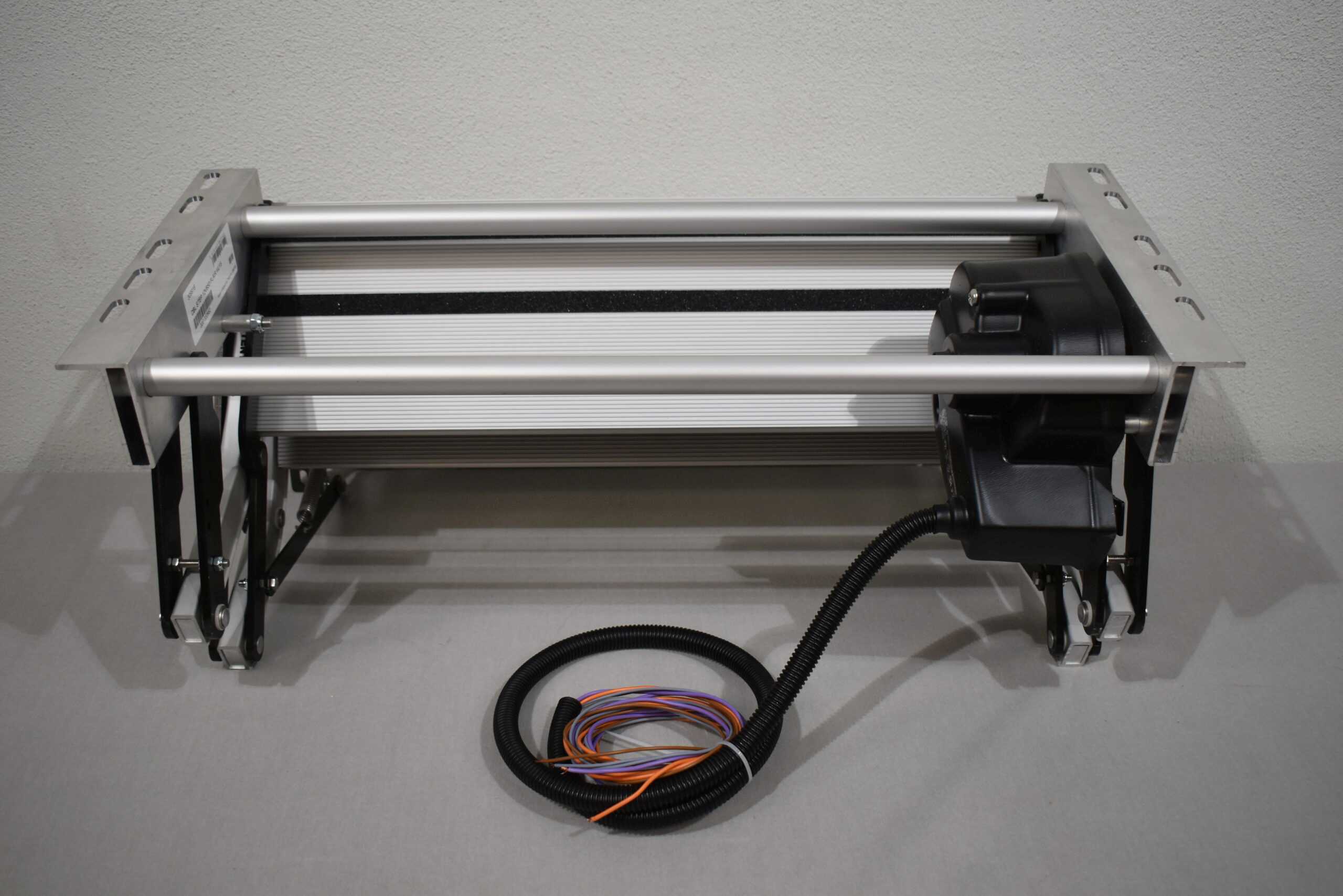 Thule Elektrisch ausfahrende Trittstufe DBL Step 12Volt650 Flair MJ15