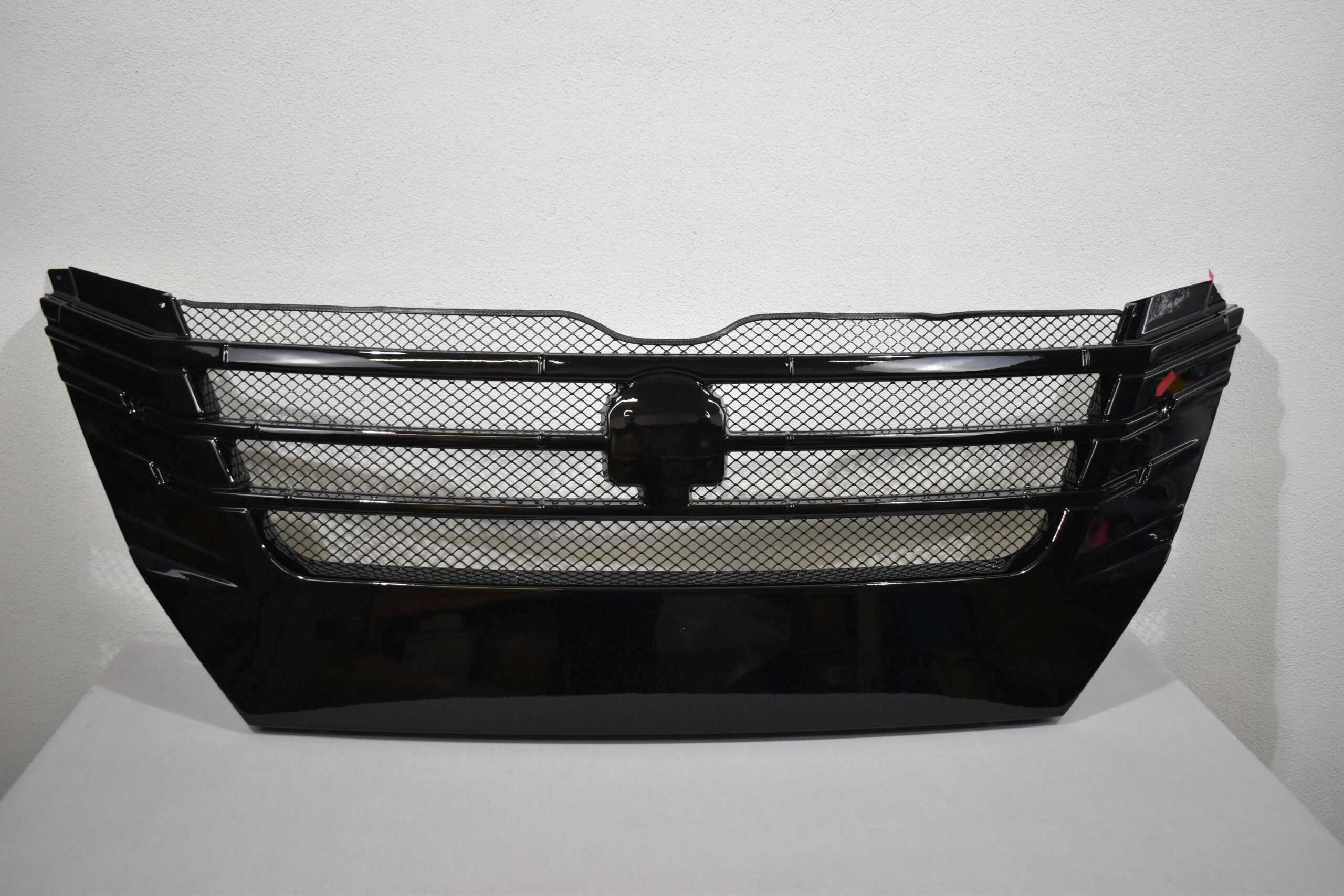 Kühlergrill für Niesmann und Bischoff Ismove 2021-2023 schwarz